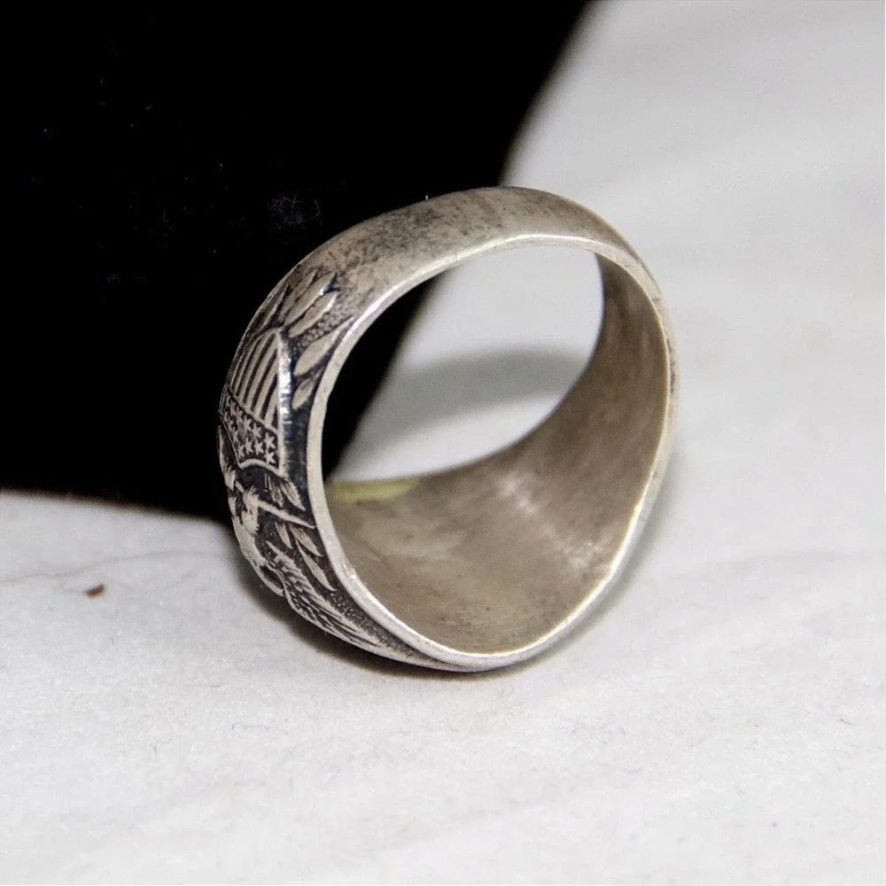 USMC Sterling Silver Class Ring US Marine Corps EGA Signet Size 9.5